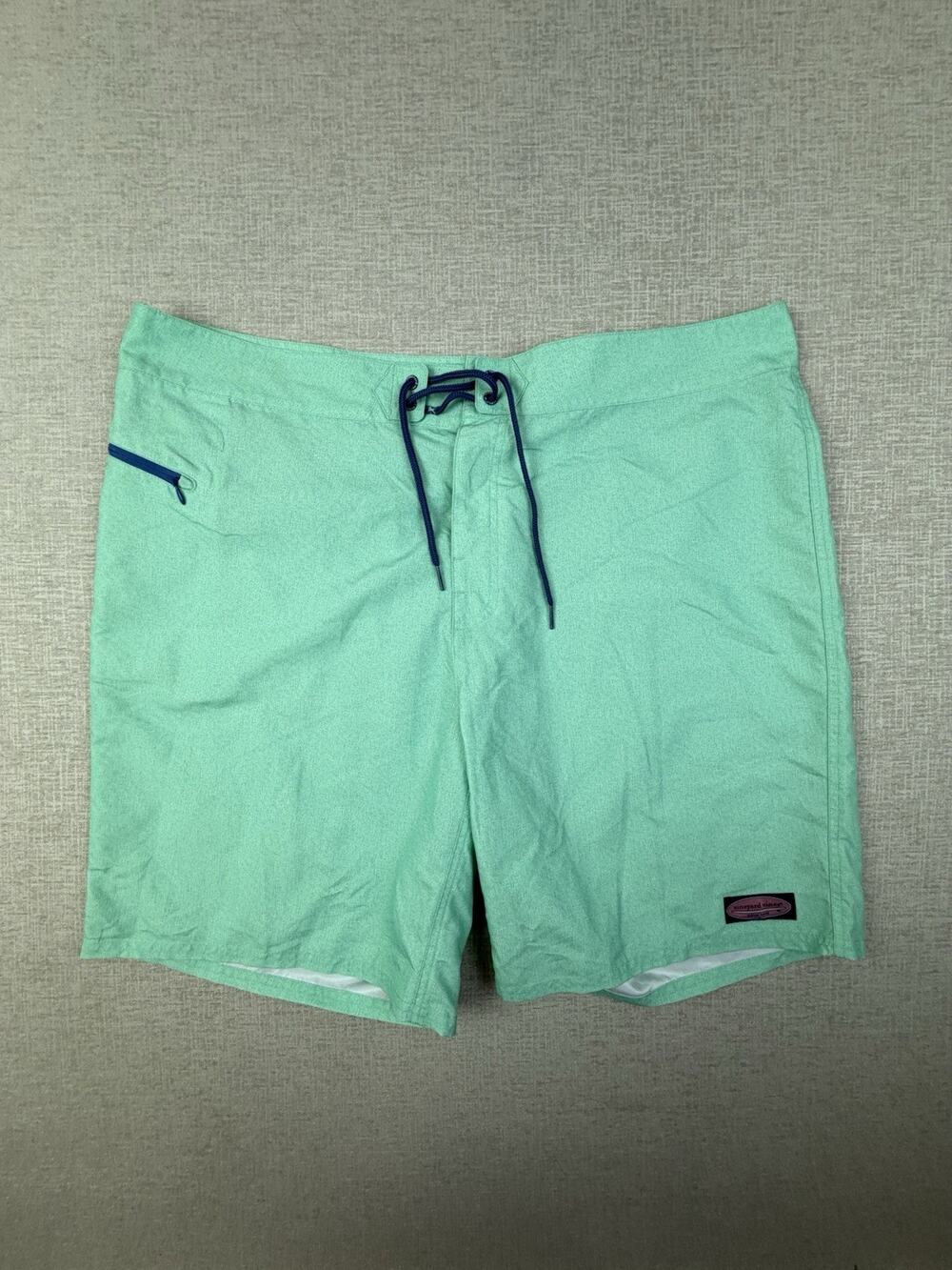 Vineyard Vines Men’s Size 40 Green Board Shorts Swim Trunks